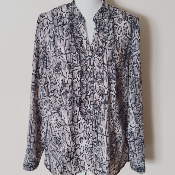Collection 212 snakeskin button down size xl - Picture 1 of 7